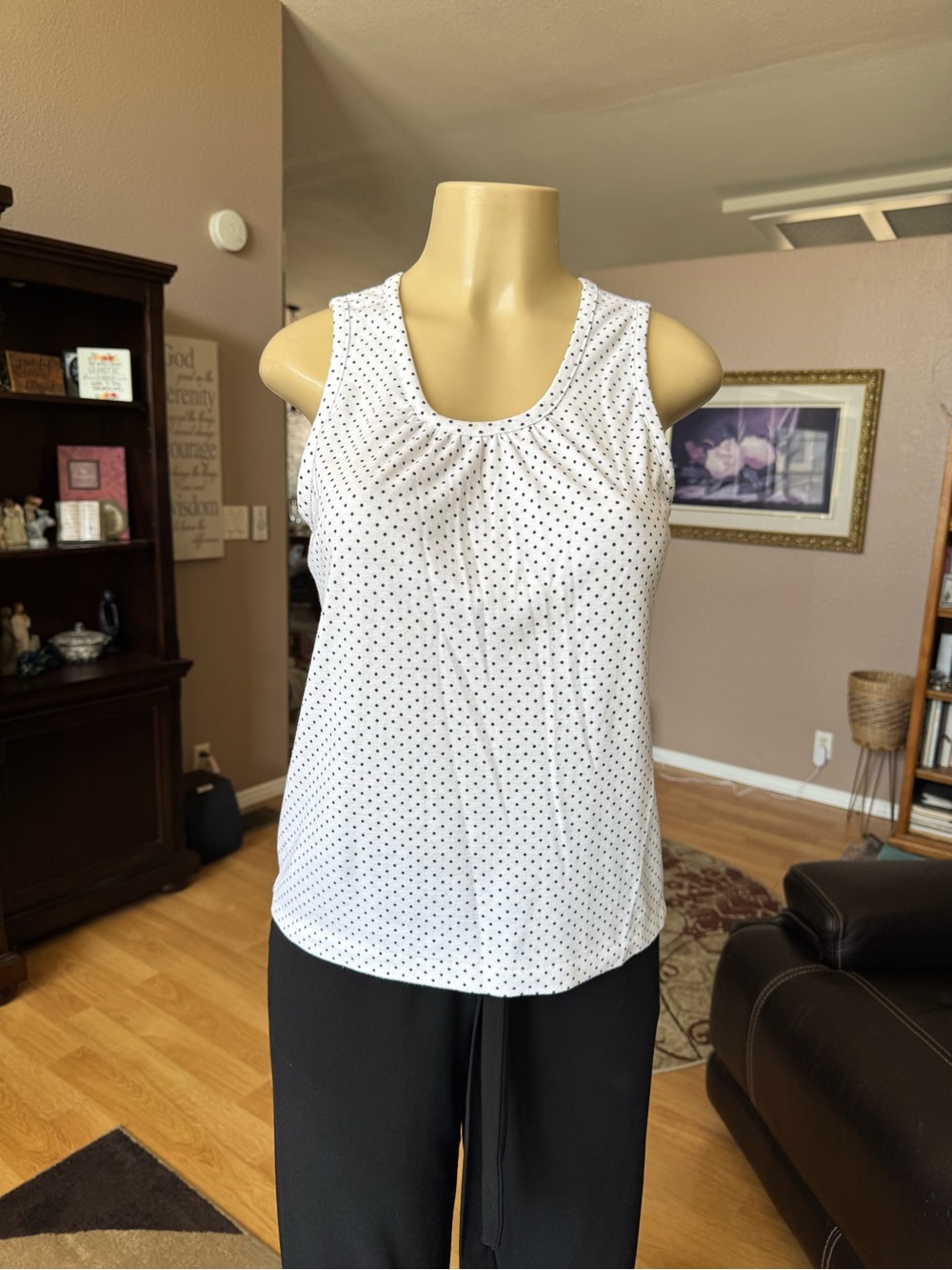 Easton Park white & black polka dot sleeveless blouse-size M